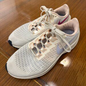 Nike Zoom Pegasus 37 Women's Size US 6.5 in Ivory and Pink